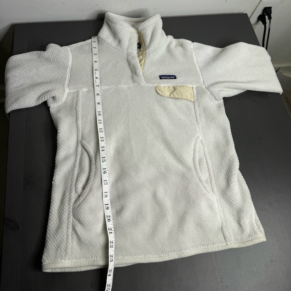 Patagonia Women’s White ReTool Snap quarter snap pullover - Picture 8 of 8